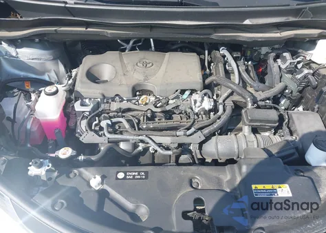 2025 Toyota Sienna Le z USA, uszkodzony, nr VIN 5TDKRKEC6SS244135